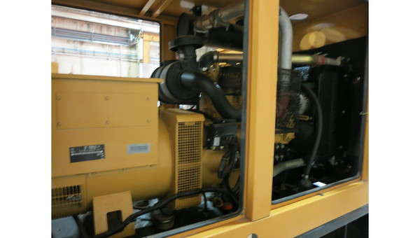 Used Caterpillar D80-4 Diesel Generator, 115 hrs