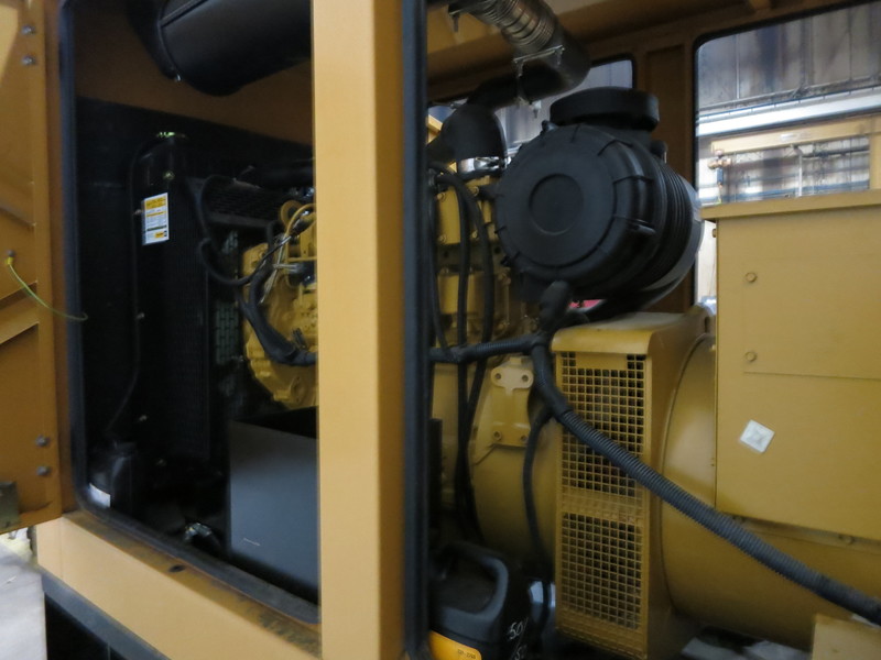 Used Caterpillar D80-4 Diesel Generator, 20 hrs