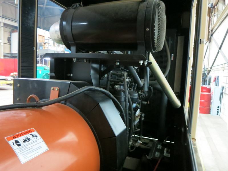 Used Generac John Deere 6090HF484 Diesel Generator, 212 Hrs