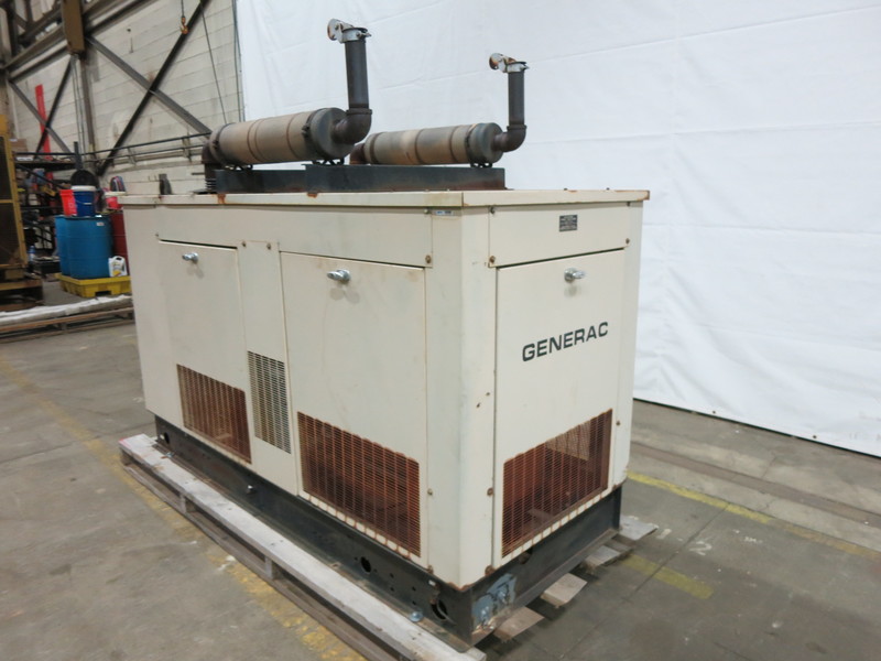Used Generac 5.0L Natural Gas Generator