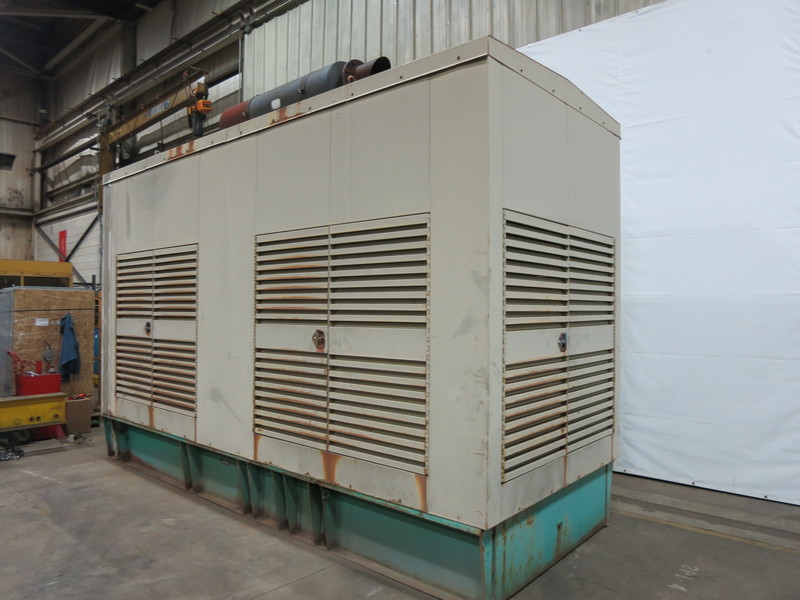 Used Cummins 750DFHA Diesel Generator, 410 Hrs