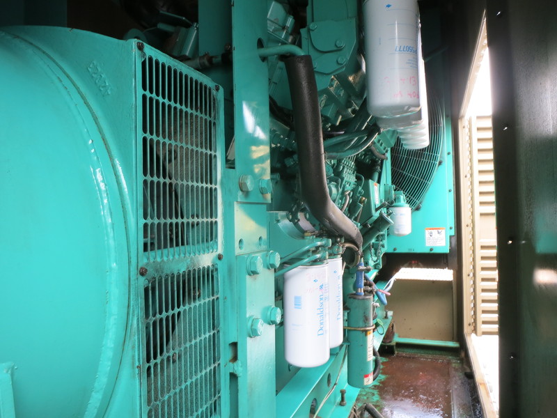 Used Cummins 750DFHA Diesel Generator, 410 Hrs