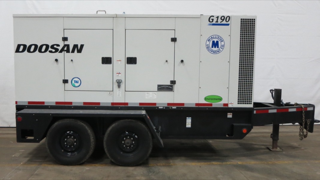 Used Doosan / Cummins G190 Rental Grade Diesel Generator, 740 Hrs