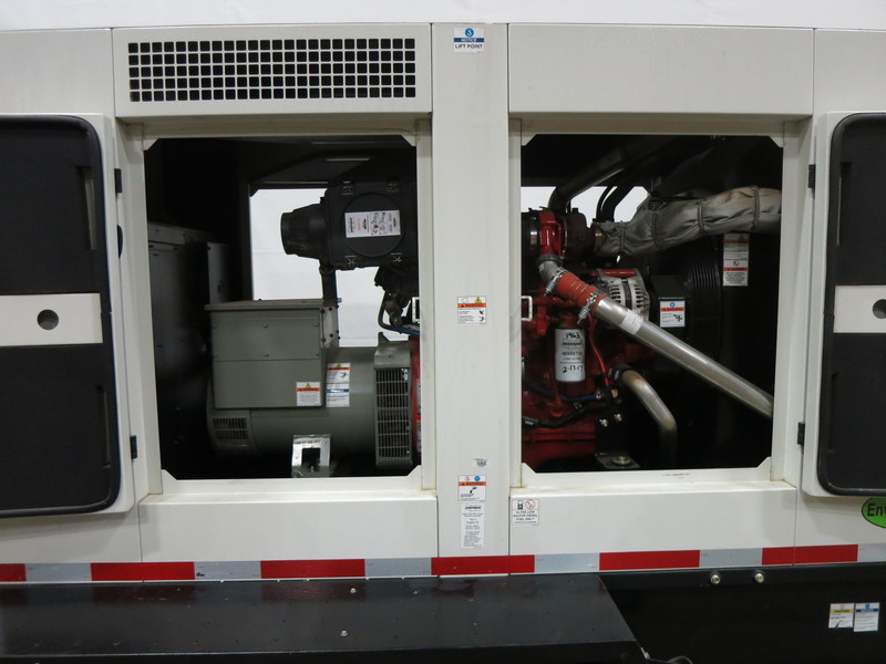 Used Doosan / Cummins G70 Rental Grade Diesel Generator, 1972 Hrs
