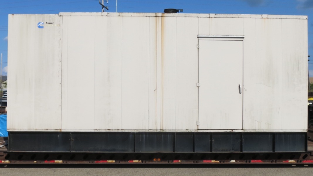 Used Cummins 750DFHA Diesel Generator, 678 Hrs