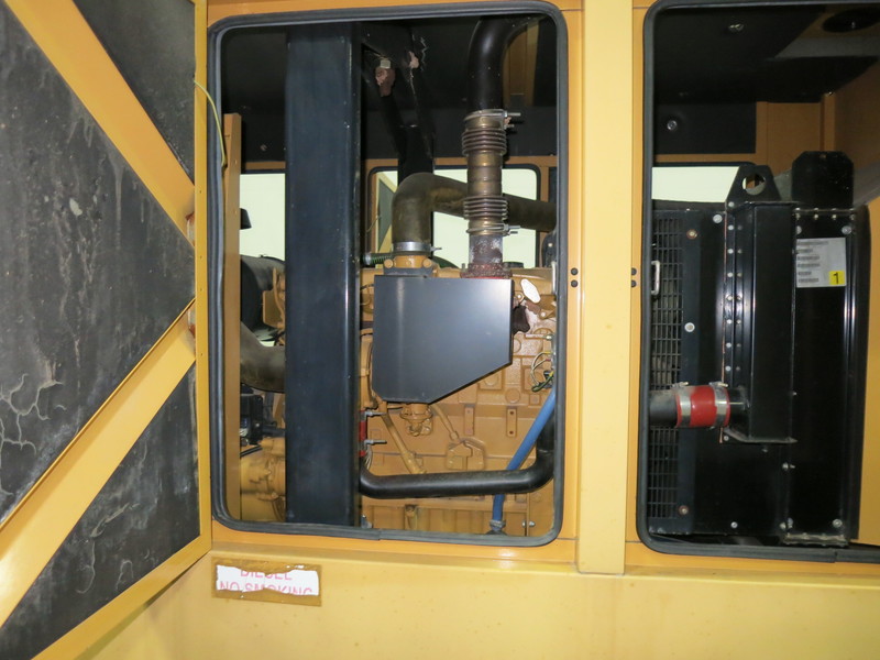 Used Caterpillar D150P1 Diesel Generator, 183 Hrs