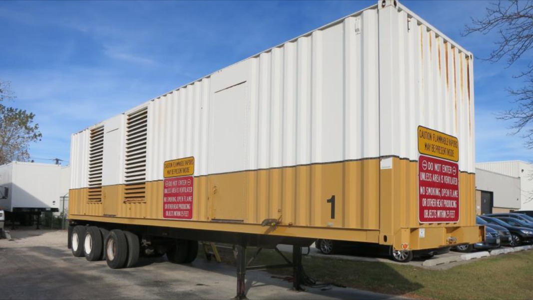 Used Caterpillar 3516 Diesel Generator, 1242 Hrs