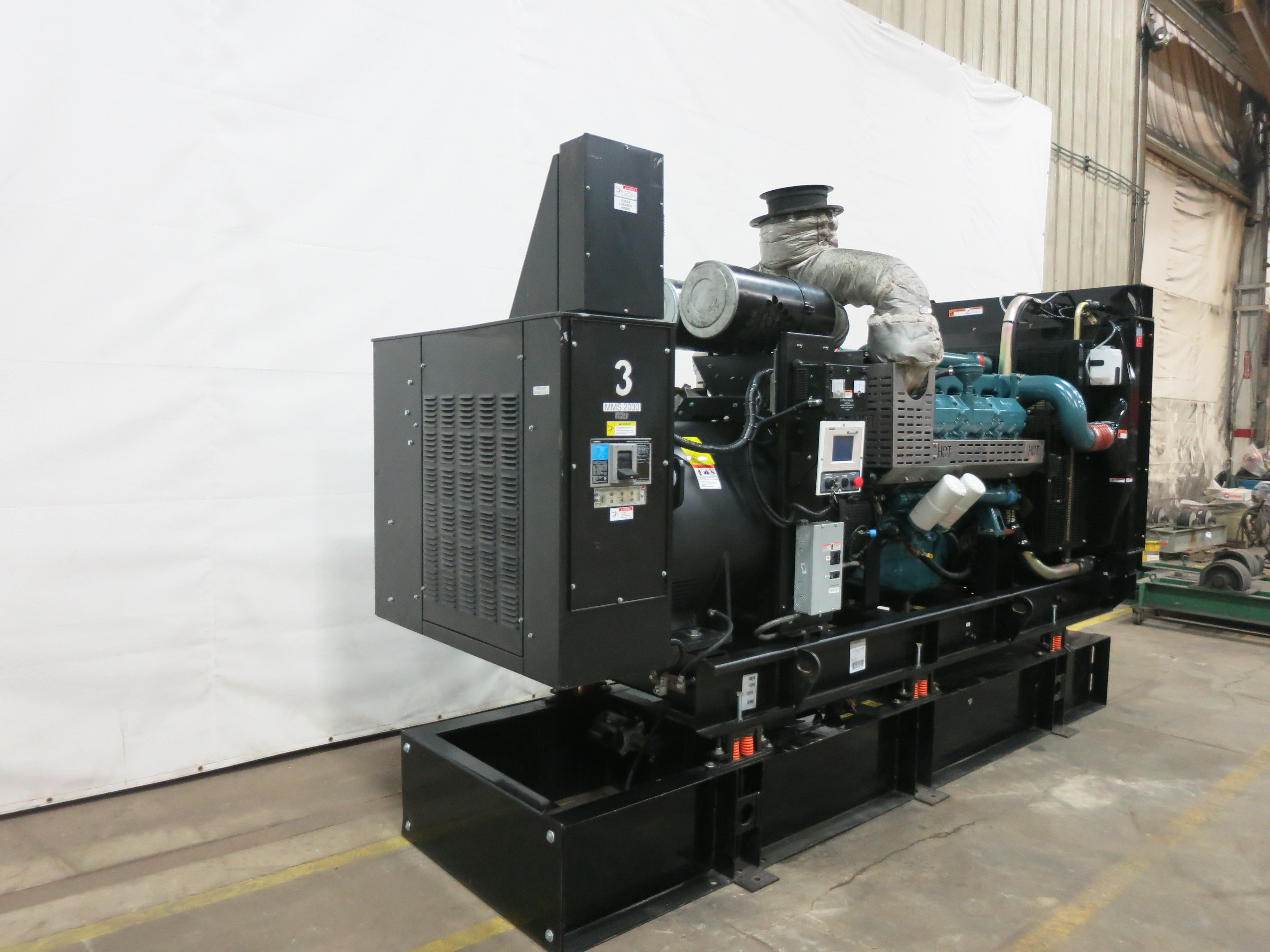 Used Generac MD0600 Paralleling Diesel Generator | 4 Hrs | EPA