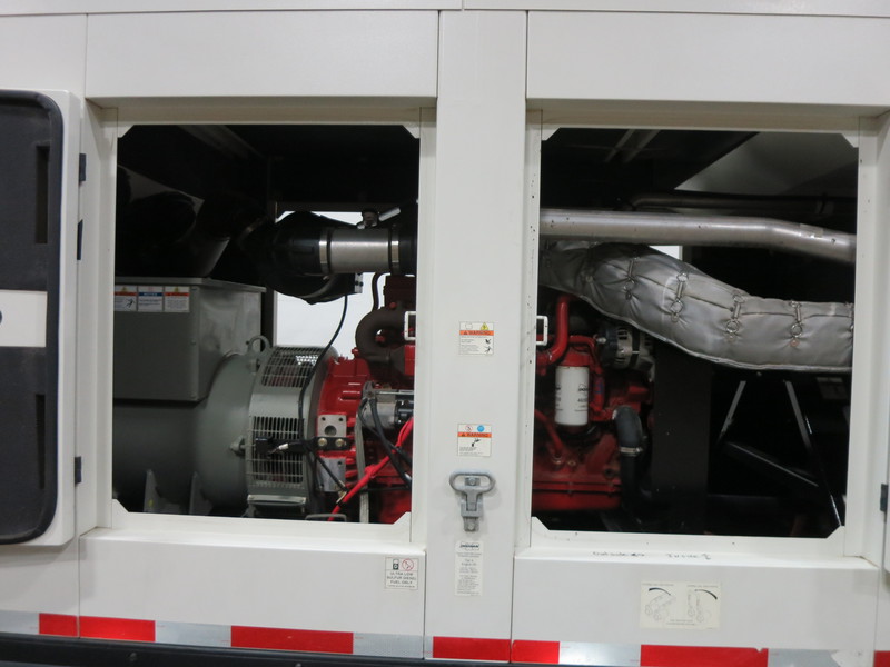Used Doosan / Cummins G240 Rental Grade Diesel Generator, 5006 Hrs
