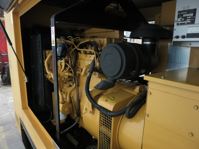 Used Caterpillar D75-P2 Diesel Generator, 467 Hrs