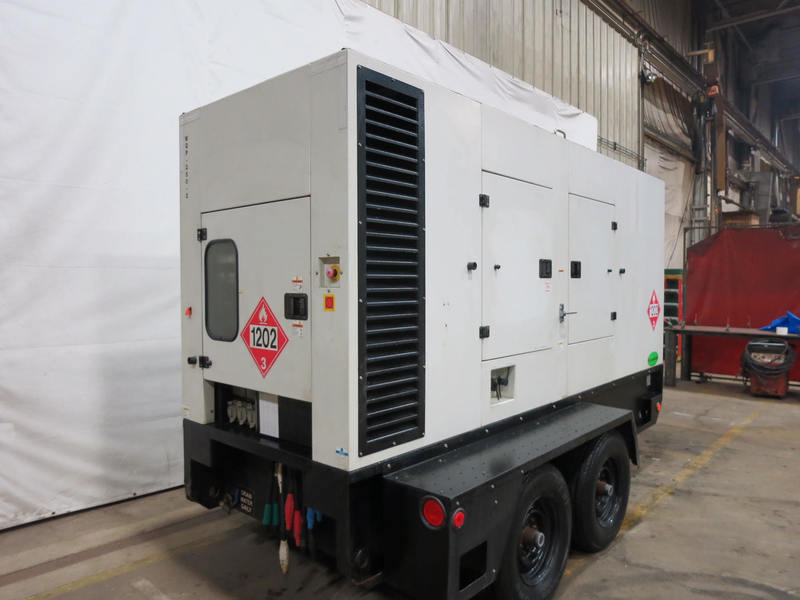 Used Doosan / Cummins G290 Rental Grade Diesel Generator, 2296 Hrs EPA Tier 3