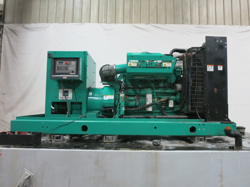 Used Cummins DFEK Diesel Generator 265 Hrs, EPA Tier 2, UL 2085 sub-base fuel tank