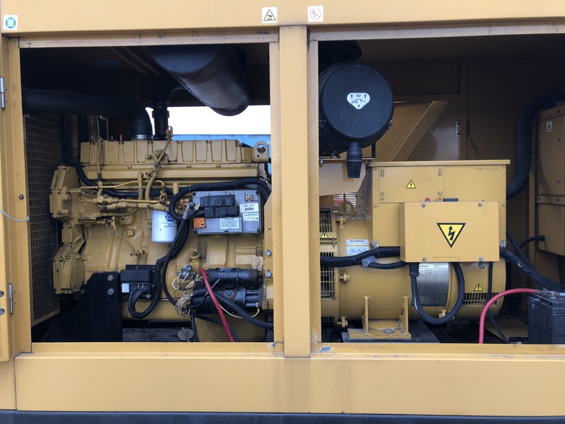 Used Caterpillar D200P4 Diesel Generator, 2130 Hrs