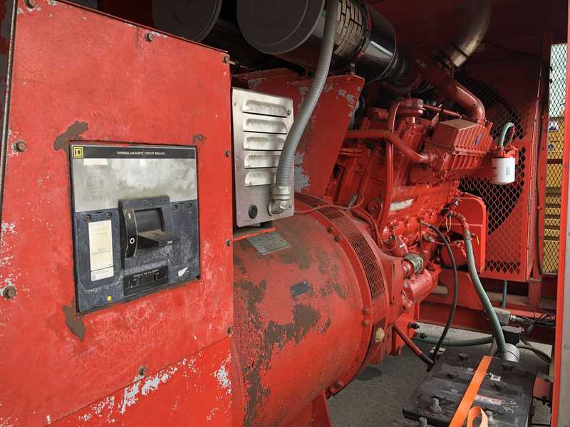Used Cummins 600 kW Diesel Generator, 38 Hrs