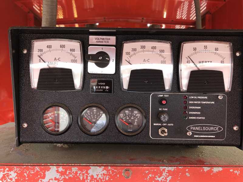 Used Cummins 600 kW Diesel Generator, 38 Hrs