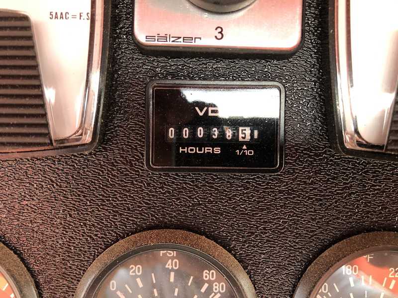 Used Cummins 600 kW Diesel Generator, 38 Hrs