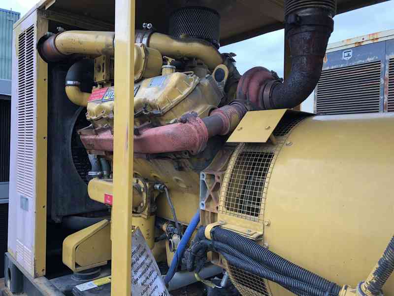 Used Caterpillar 3208 Diesel Generator, 1331 Hrs