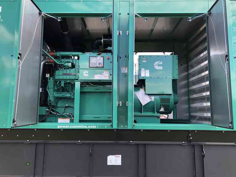 New Cummins DQFAD QST30-G5 NR2 Diesel Generator, EPA Tier 2