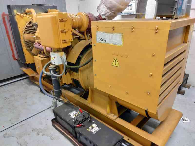 Used Caterpillar 3408 Diesel Generator, 460 Hrs