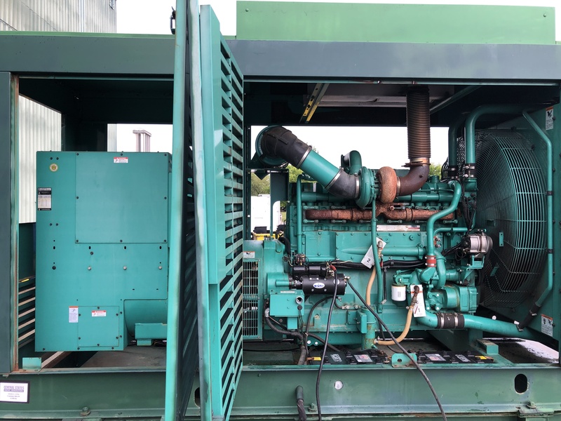 Used Cummins DFED KTA19-G4 Diesel Generator, 895 Hrs