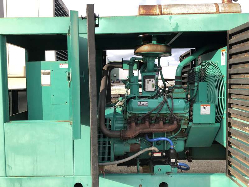 Used Cummins 100 ENBA Natural Gas / Propane Generator, 141 Hrs