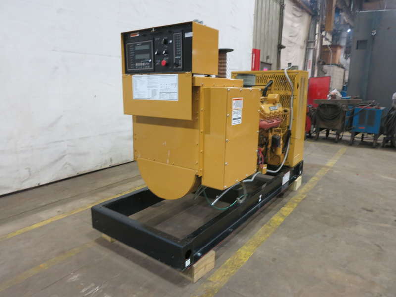 Used Caterpillar 3208 Diesel Generator, 380 Hrs