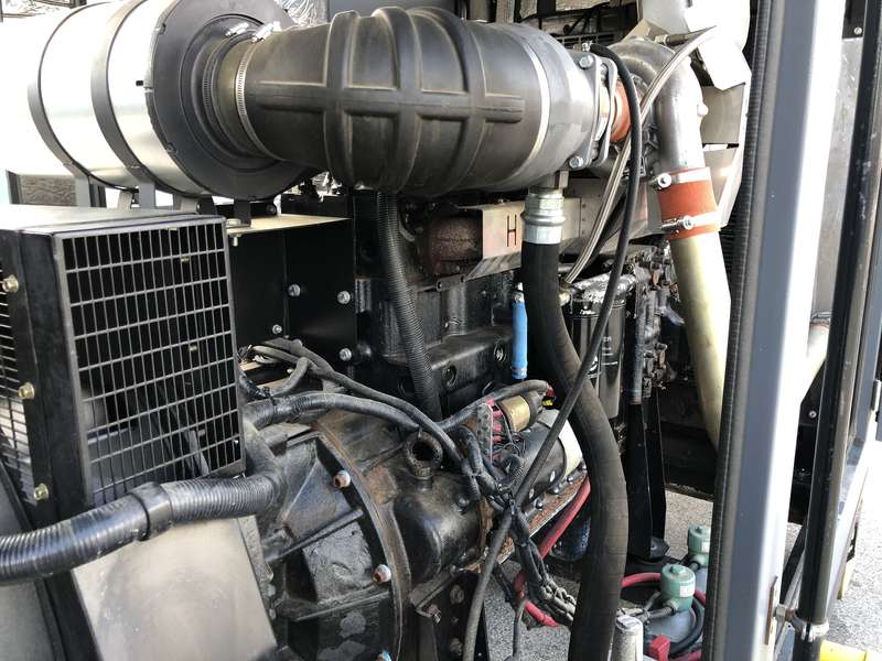 Used Generac SG300 Natural Gas Generator, 167 Hrs, EPA Certified