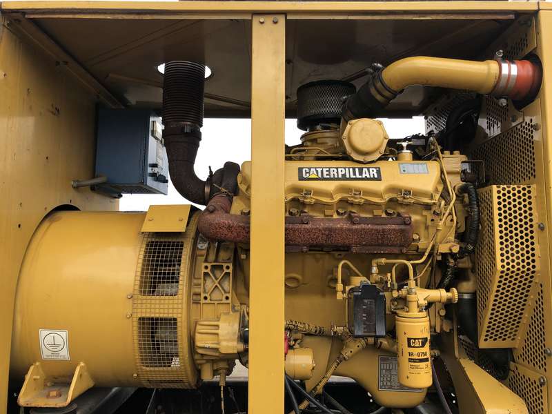 Used Caterpillar 3208 Diesel Generator, 273 Hrs