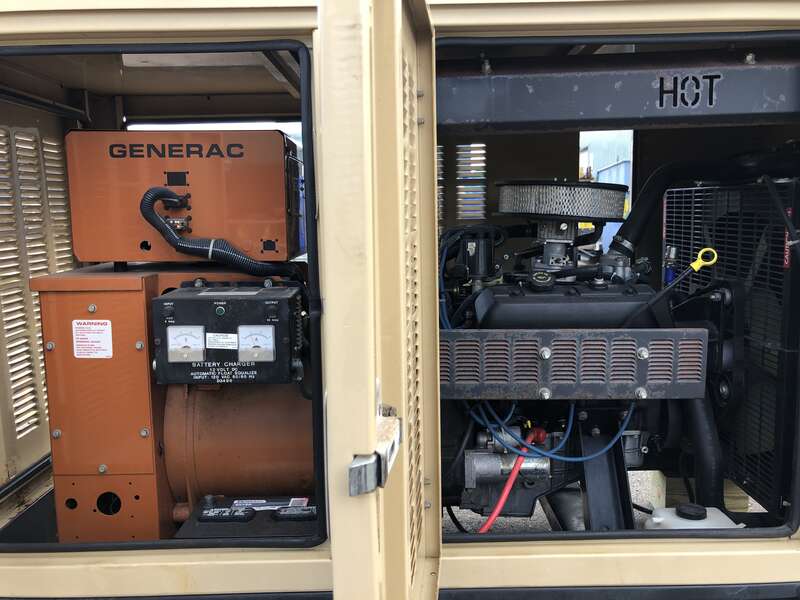Used Generac SG40 Natural Gas / Propane Generator, 151 Hrs Single Phase