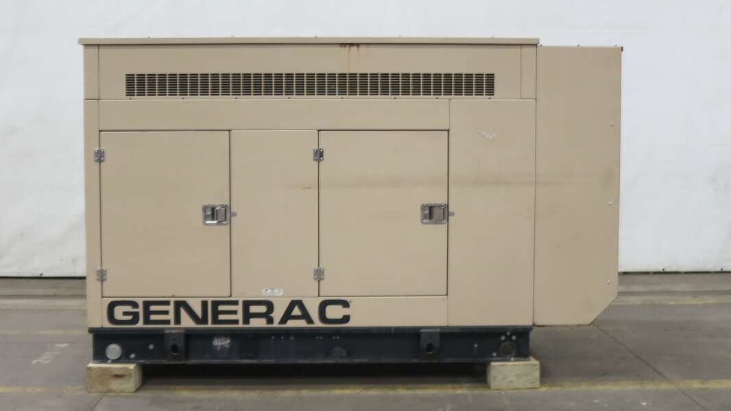 Used Generac SG0060 Natural Gas / Propane Generator, 95 Hrs