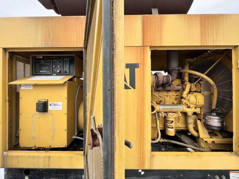 Used Caterpillar 3406 Diesel Generator, 2106 Hrs