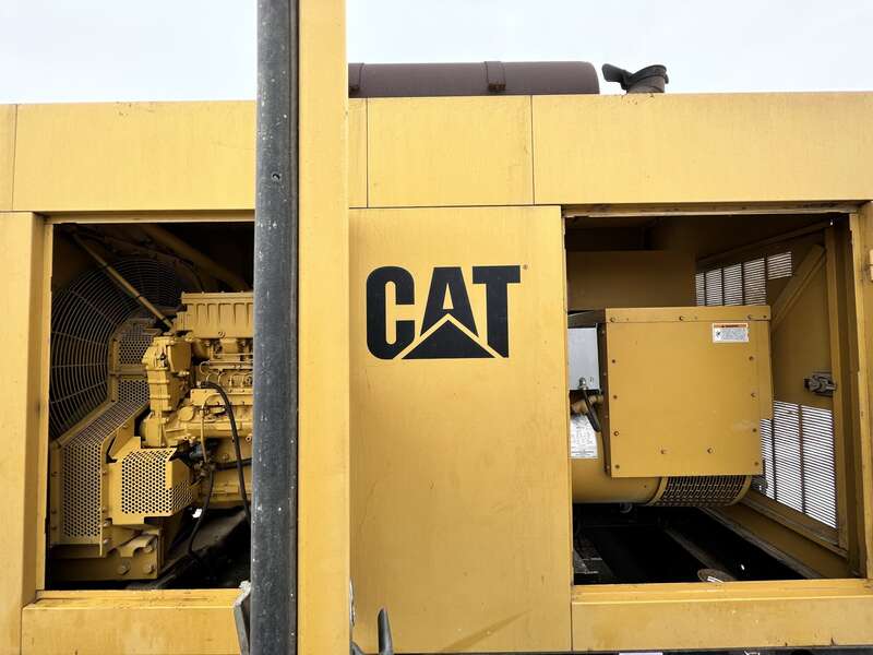 Used Caterpillar 3406 Diesel Generator, 2106 Hrs