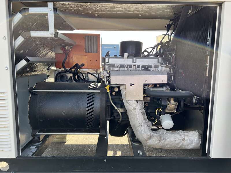 Used Generac QT45 Natural Gas / Propane Generator, 79 Hrs EPA Certified