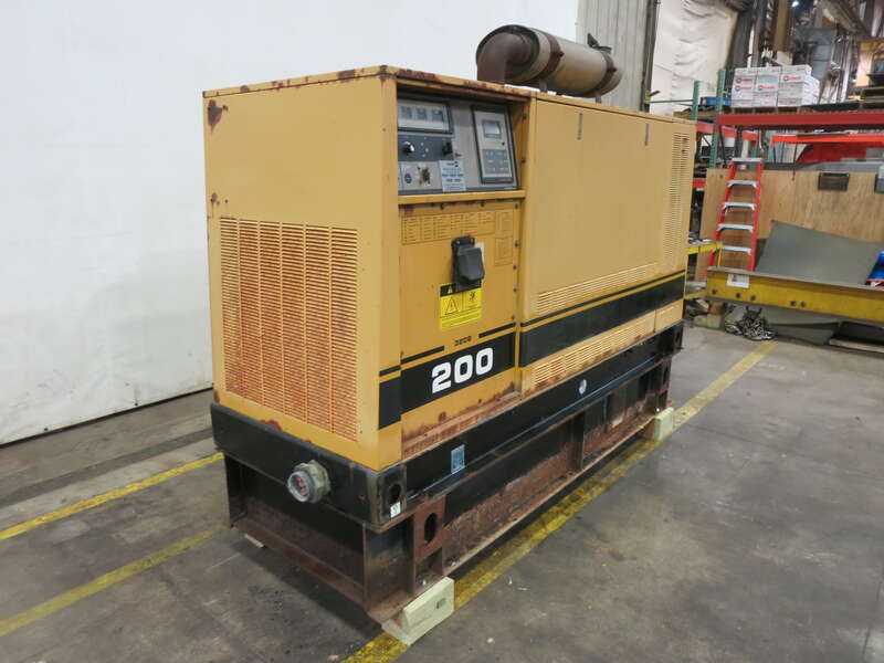 Used Caterpillar 3208 Diesel Generator, 365 Hrs
