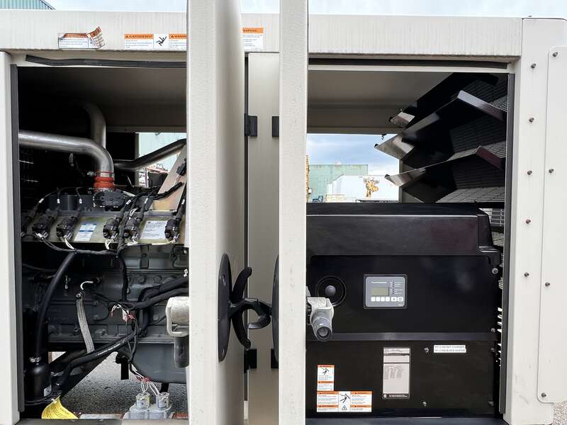 Used Cummins C80 N6 QSJ5.9-G3 Natural Gas / Propane Generator, 84 Hrs, EPA Certified