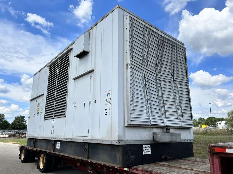 Used Cummins DQKC QSK60-G6 Diesel Generator 613 Hrs 13800V