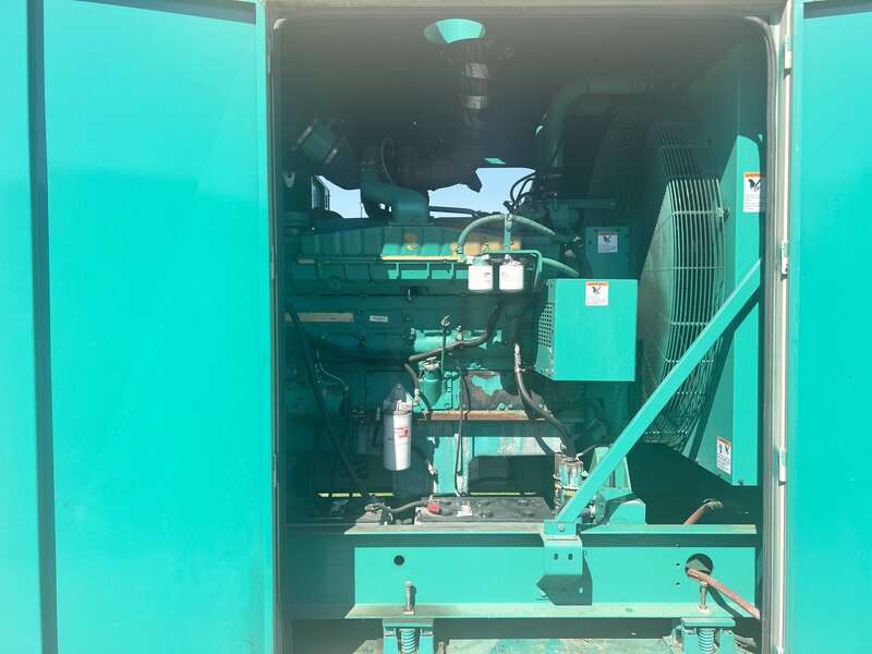 Used Cummins DFGB VTA28-G5 Diesel Generator, 556 Hrs