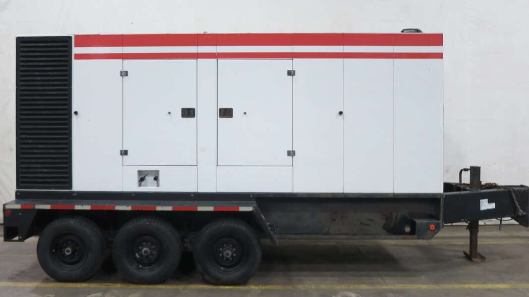Used Doosan / Cummins G450 Rental Grade Diesel Generator, 7893 Hrs EPA Tier 2