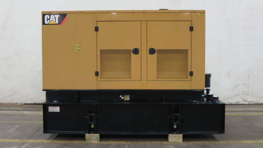 Used Caterpillar D125-6 Diesel Generator 207 Hrs EPA Tier 3