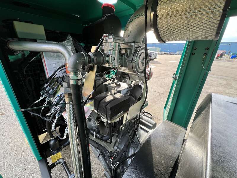 New Cummins C100N6 QSJ8.9G Natural Gas / Propane Generator, EPA Certified 1 or 3 Phase