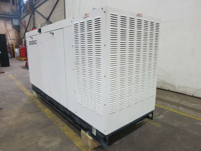Used Generac QT150 Natural Gas / Propane Generator, 116 Hrs, EPA Certified