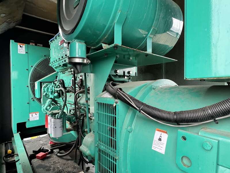 Used Cummins DQBB Portable Diesel Generator, 202 Hrs