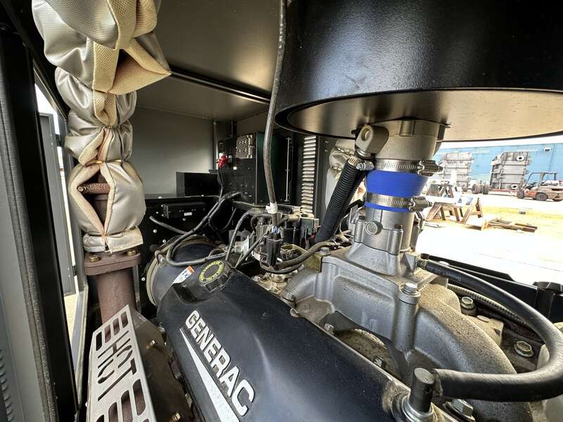 Used Generac SG0100 Natural Gas / Propane Generator 94 Hrs EPA Certified