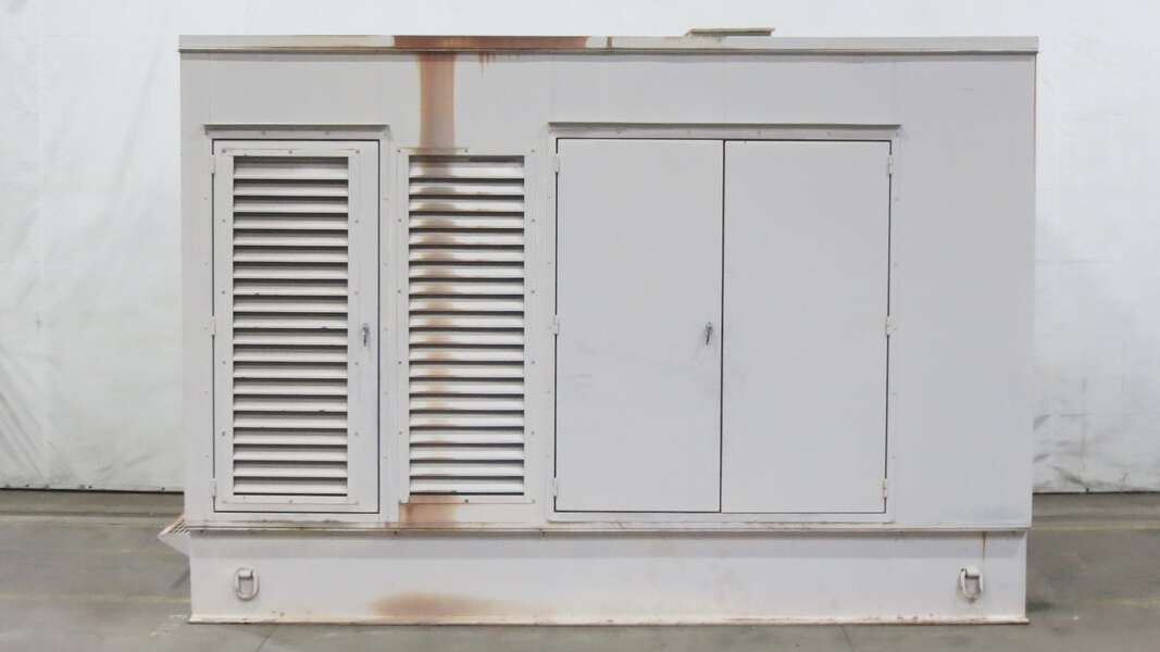 Used Cummins 750DFHA Diesel Generator, 1072 Hrs