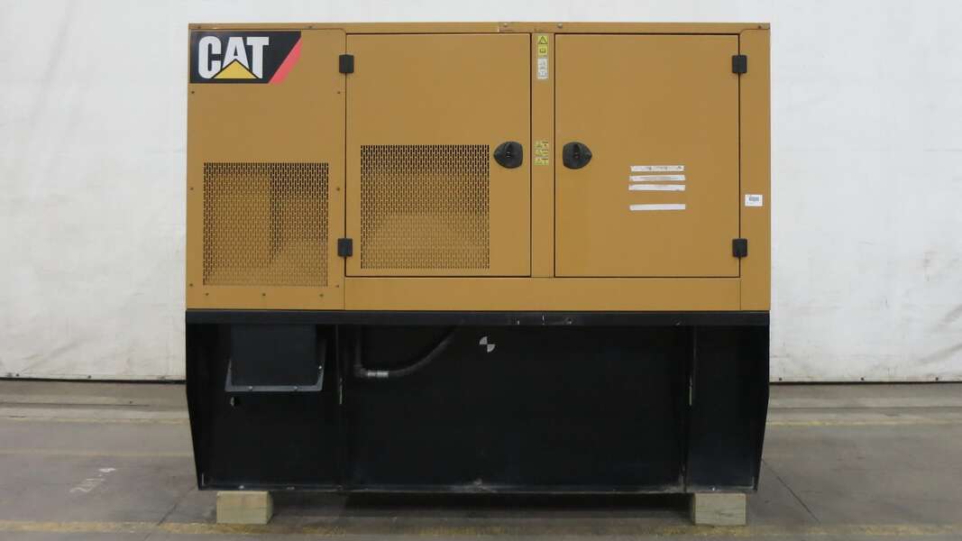 Used Caterpillar D100-6 Diesel Generator 594 Hrs, EPA Tier 3