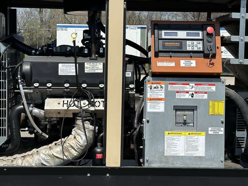 Used Generac QT070 Natural Gas Propane Generator, 423 Hrs