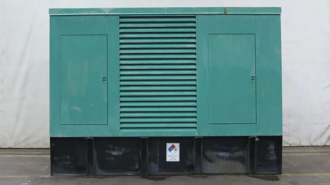 Used Cummins DFGB VTA28-G5 Diesel Generator, 890 Hrs