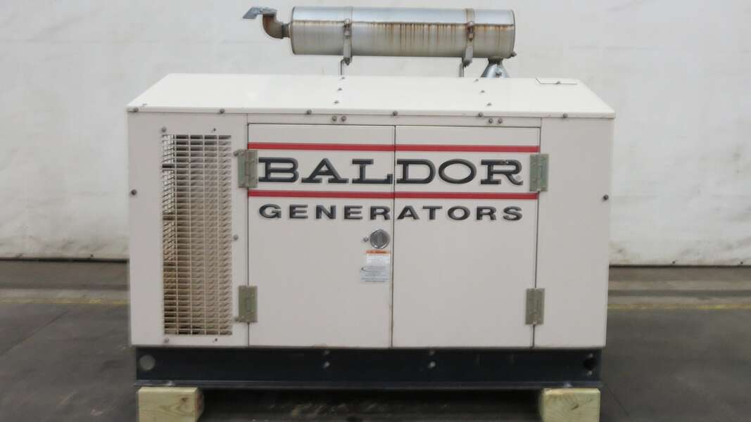 Used Baldor IGLC35-2GU Natural Gas / Propane Generator, 119 Hrs