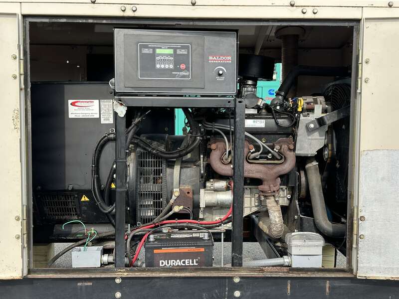 Used Baldor IGLC35-2GU Natural Gas / Propane Generator | 119 Hrs | 35 ...