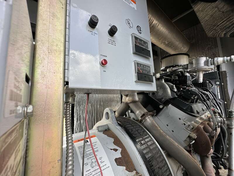 Used Detroit Diesel Spectrum 100GSG Natural Gas / Propane Generator, 171 Hrs